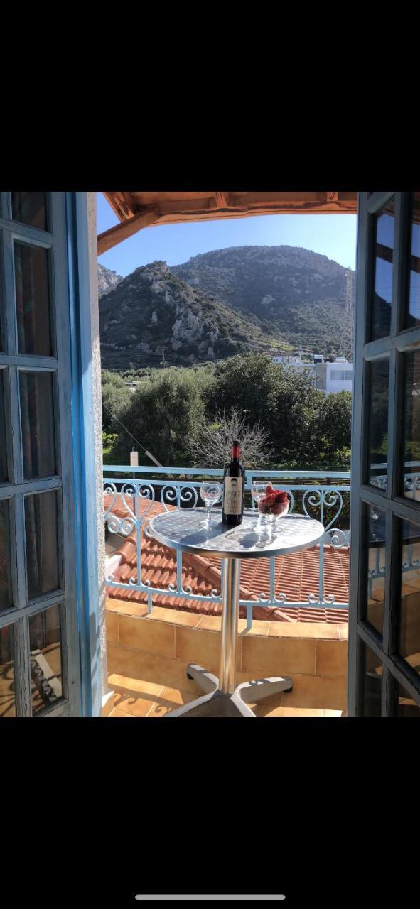 Stavros Apartments 伊斯特隆 外观 照片