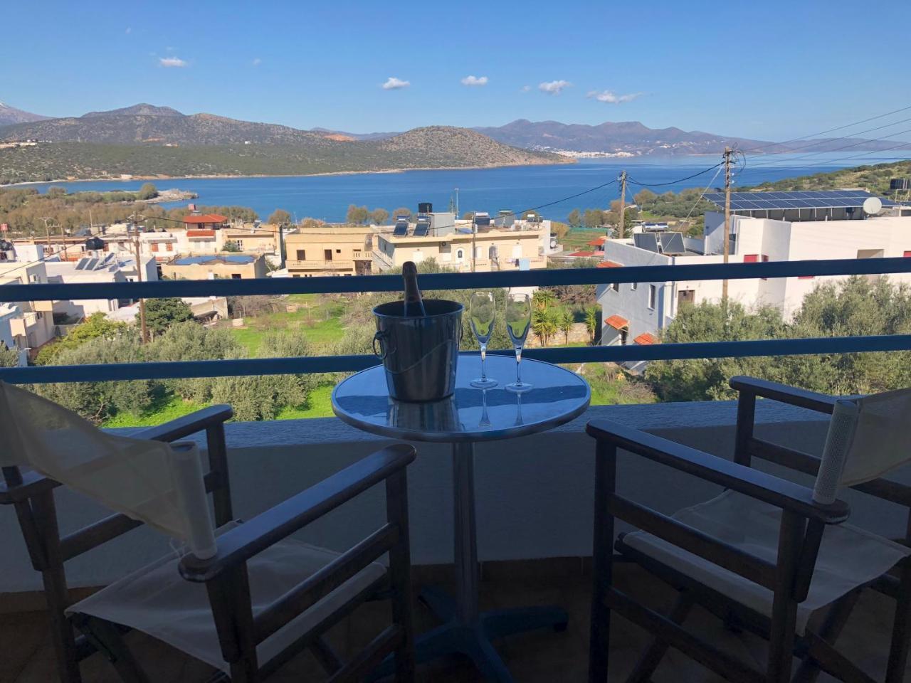 Stavros Apartments 伊斯特隆 外观 照片