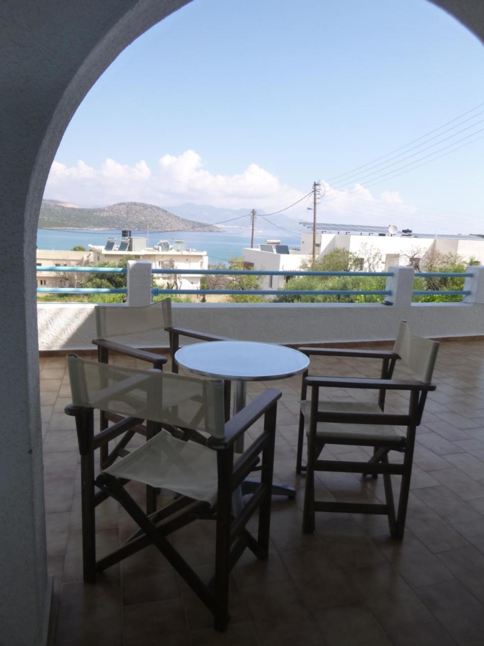 Stavros Apartments 伊斯特隆 外观 照片