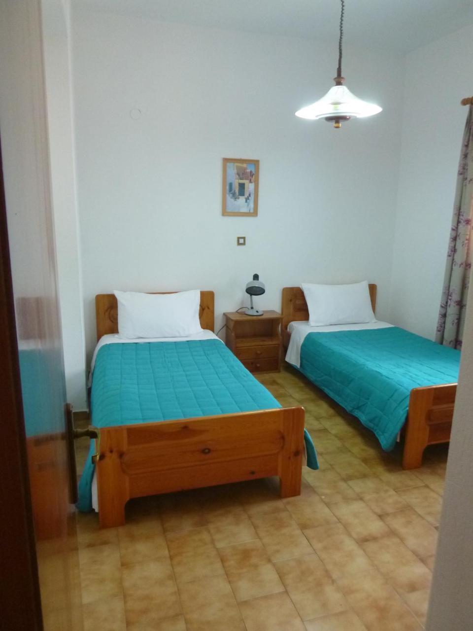 Stavros Apartments 伊斯特隆 外观 照片