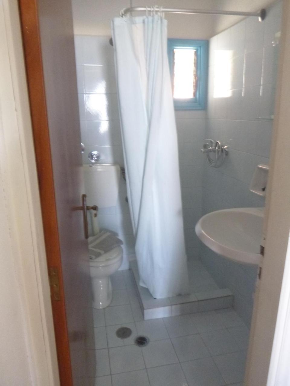 Stavros Apartments 伊斯特隆 外观 照片
