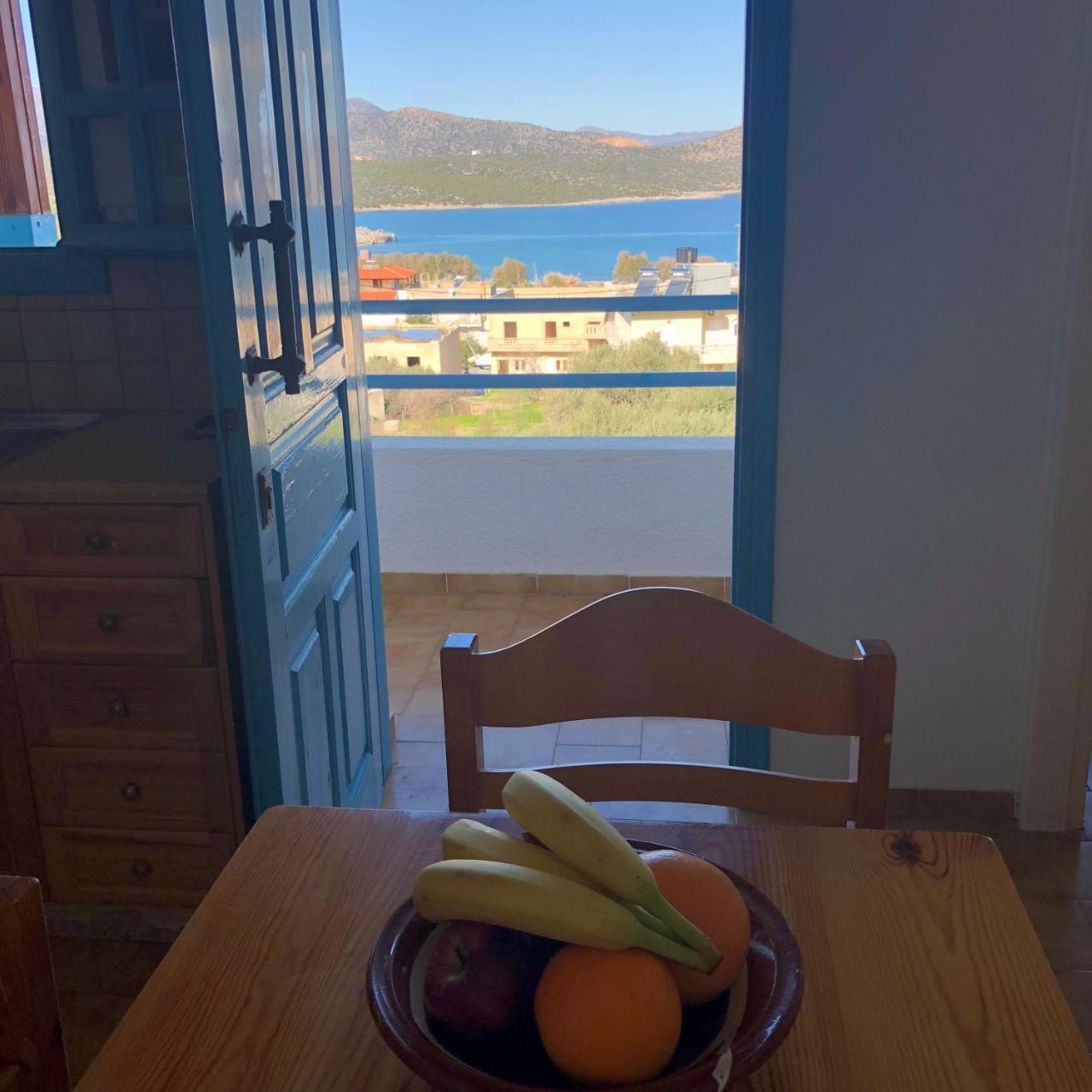 Stavros Apartments 伊斯特隆 外观 照片